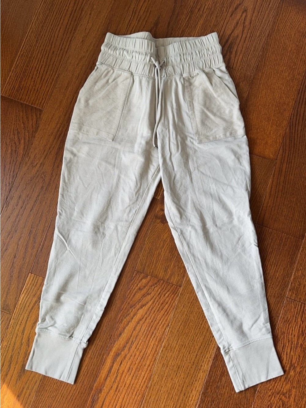Women’s Joggers Light Gray Drawstring Jogger Pants